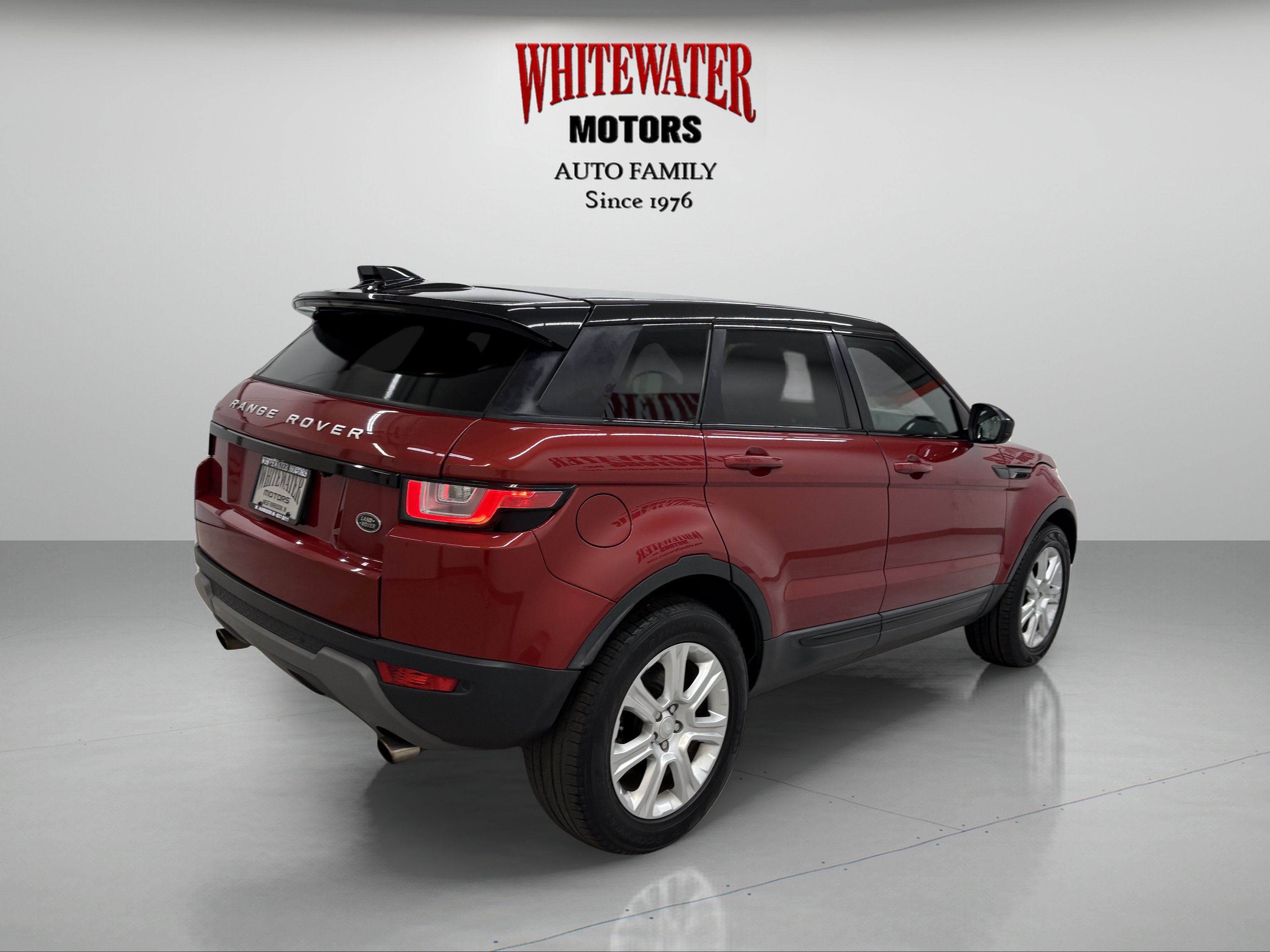 Used 2016 Land Rover Range Rover Evoque SE Premium AWD/4WD image 4