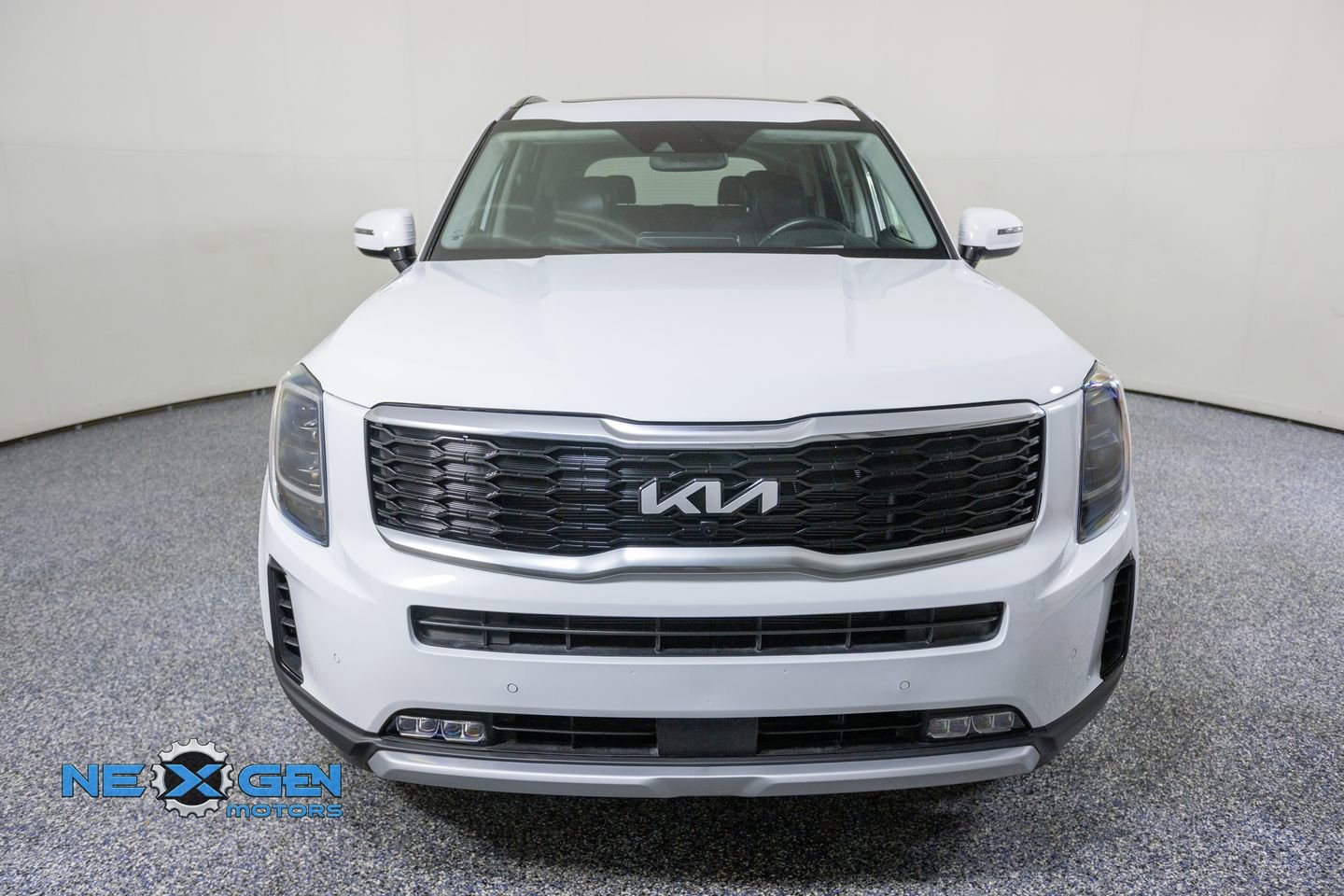 Used 2022 Kia Telluride SX w/ SX Prestige Package AWD/4WD image 2