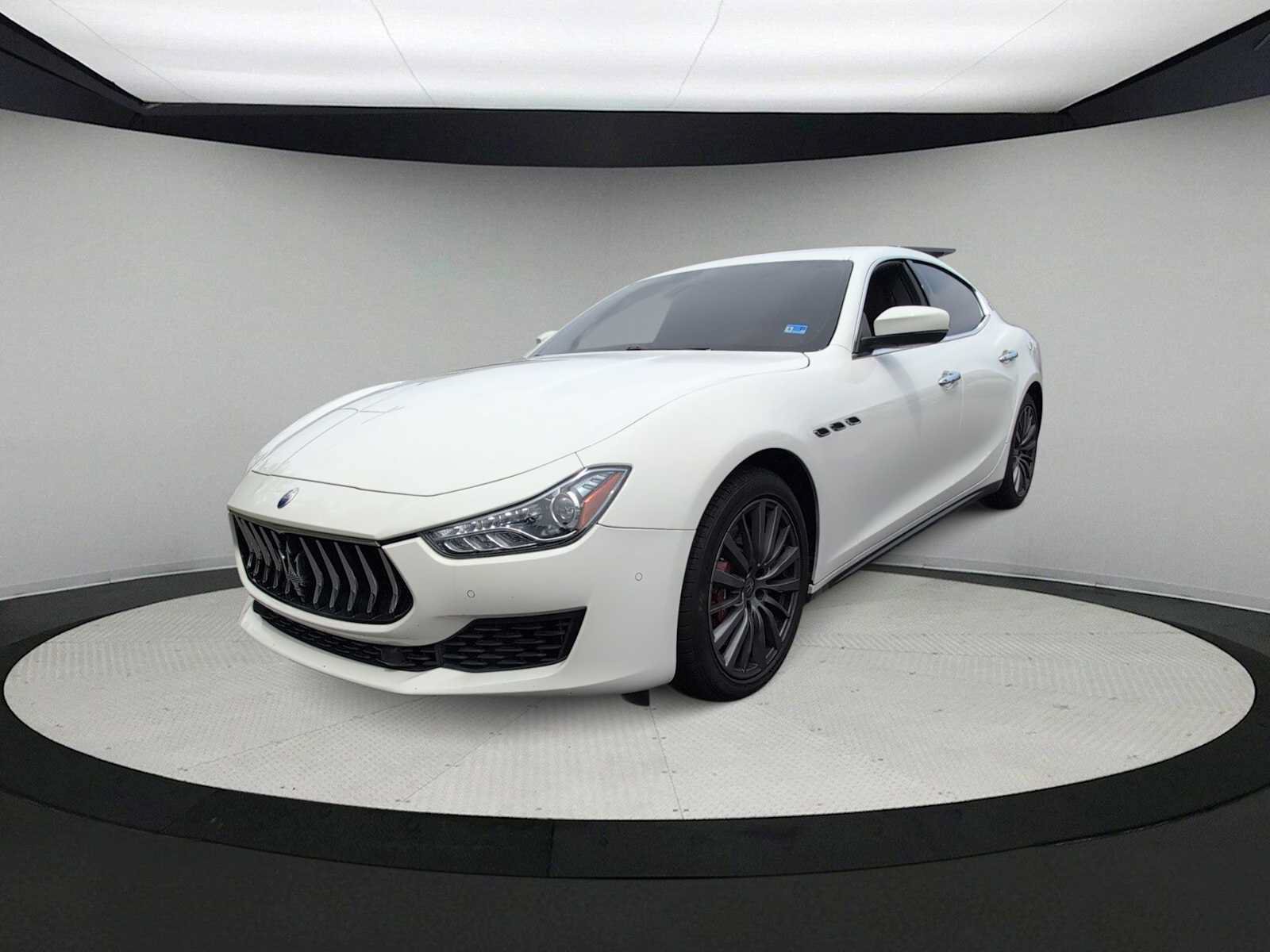 Used 2019 Maserati Ghibli S Q4 AWD/4WD image 4