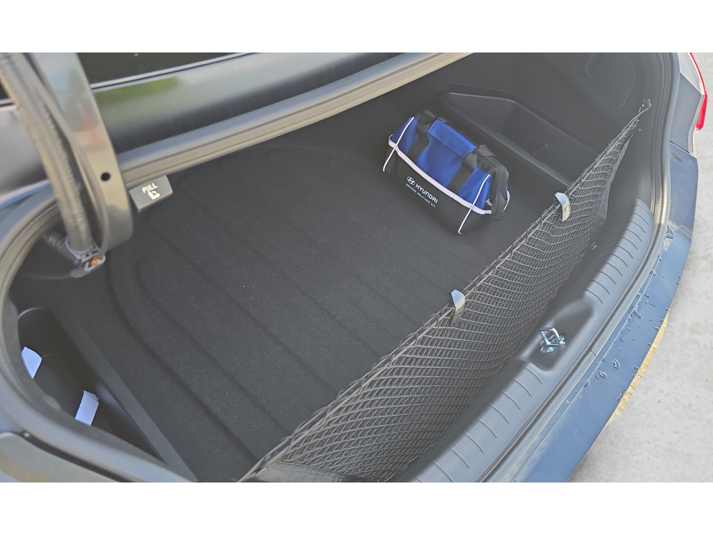 New 2026 Hyundai Elantra Sport FWD image 30
