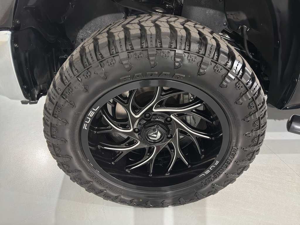 Used 2017 Toyota Tundra Limited image 4