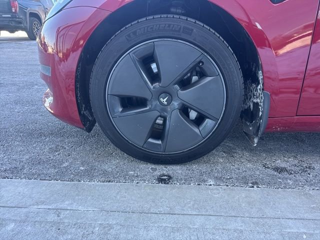 Used 2023 Tesla Model 3 Standard Range image 8