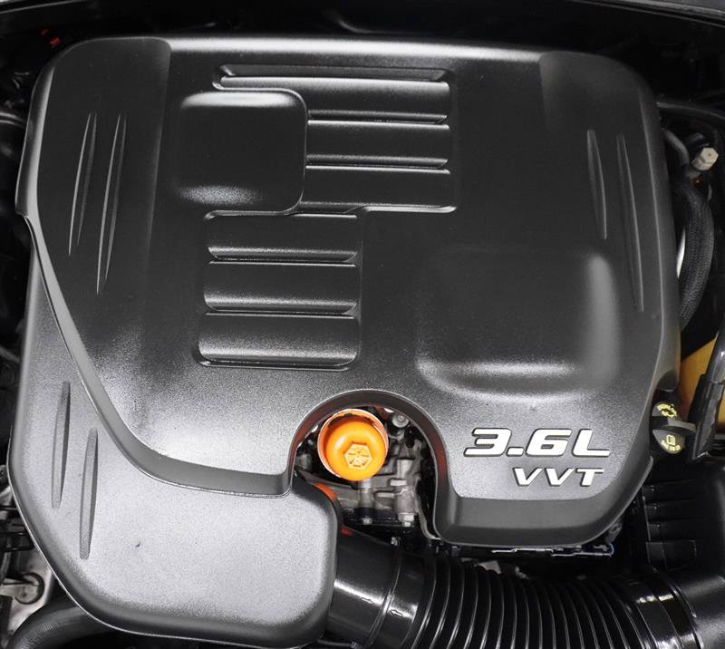 Used 2017 Chrysler 300 S w/ Safetytec Plus Group RWD image 27