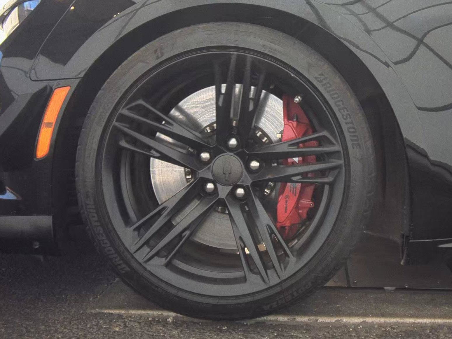 Used 2022 Chevrolet Camaro ZL1 RWD image 14