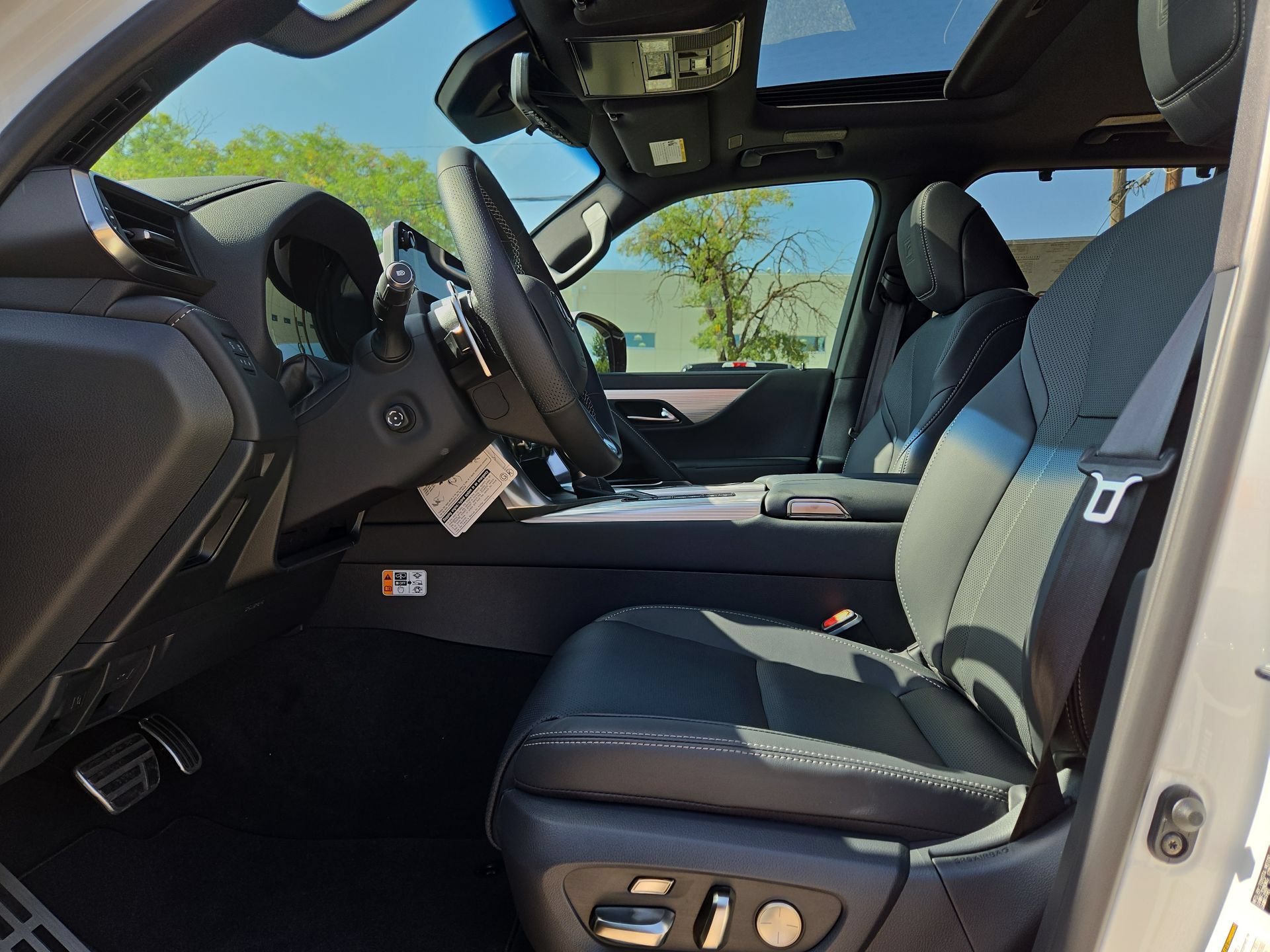 New 2026 Lexus LX 600 F Sport AWD/4WD image 16