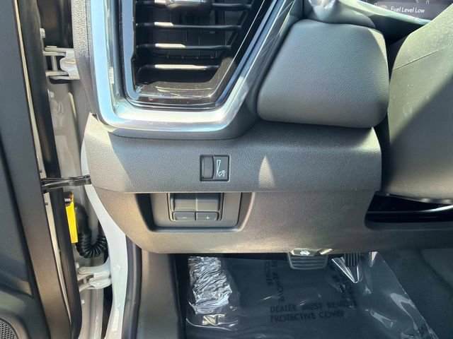 New 2026 GMC Canyon Elevation w/ Convenience Package RWD image 30