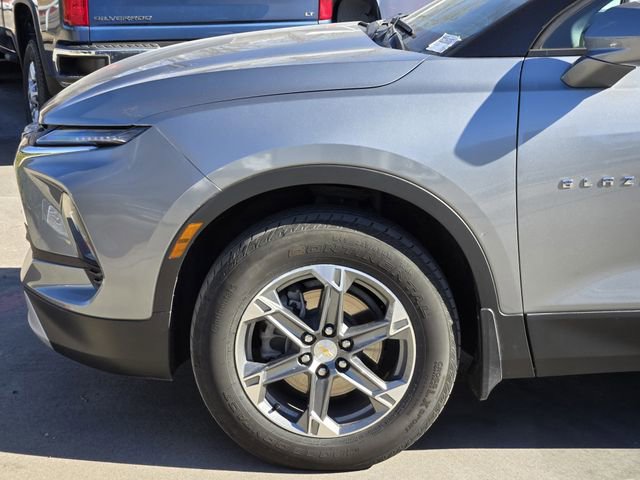 Used 2023 Chevrolet Blazer LT w/ Convenience Package image 9
