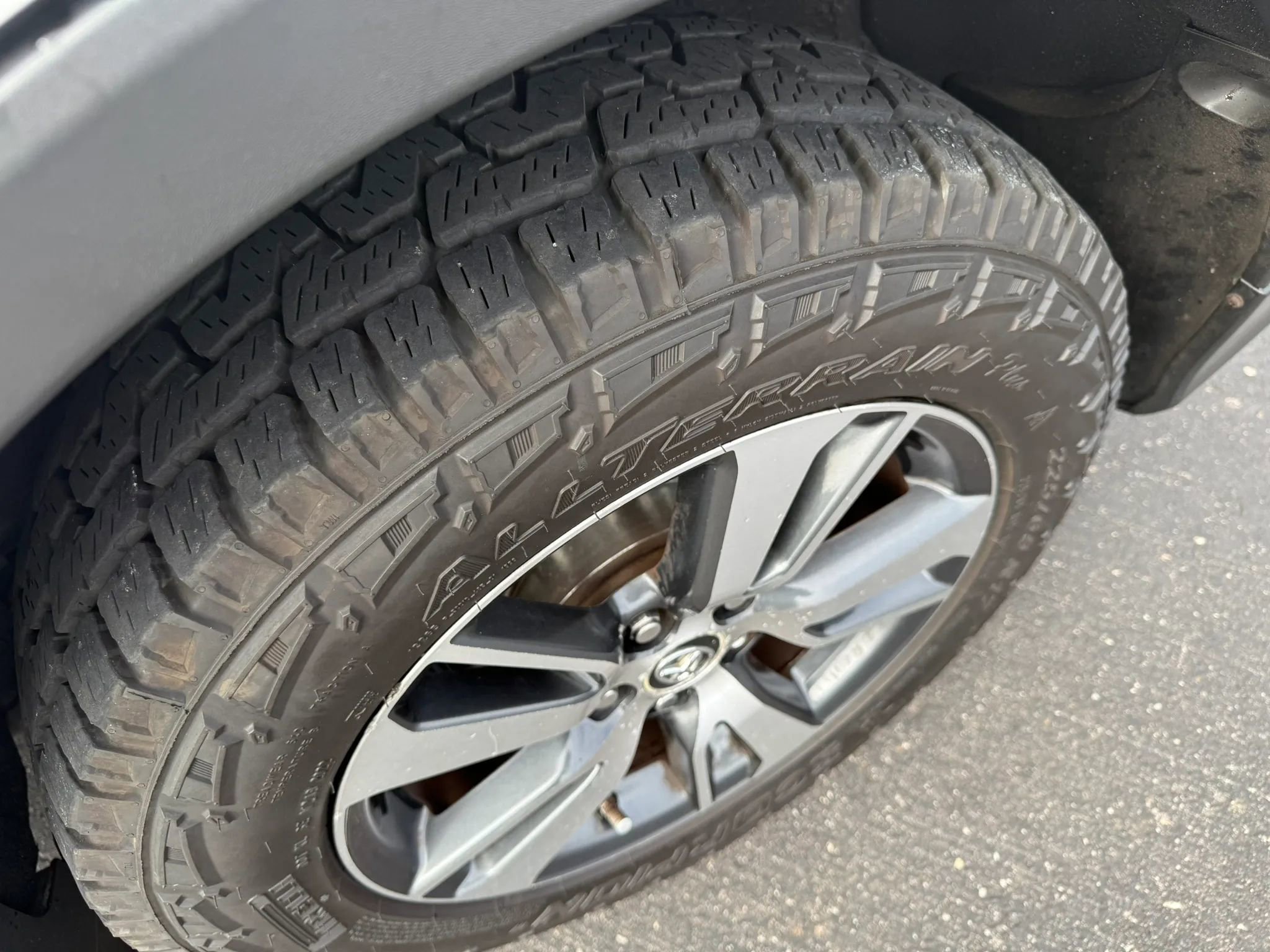 Used 2016 Toyota RAV4 XLE AWD/4WD image 31