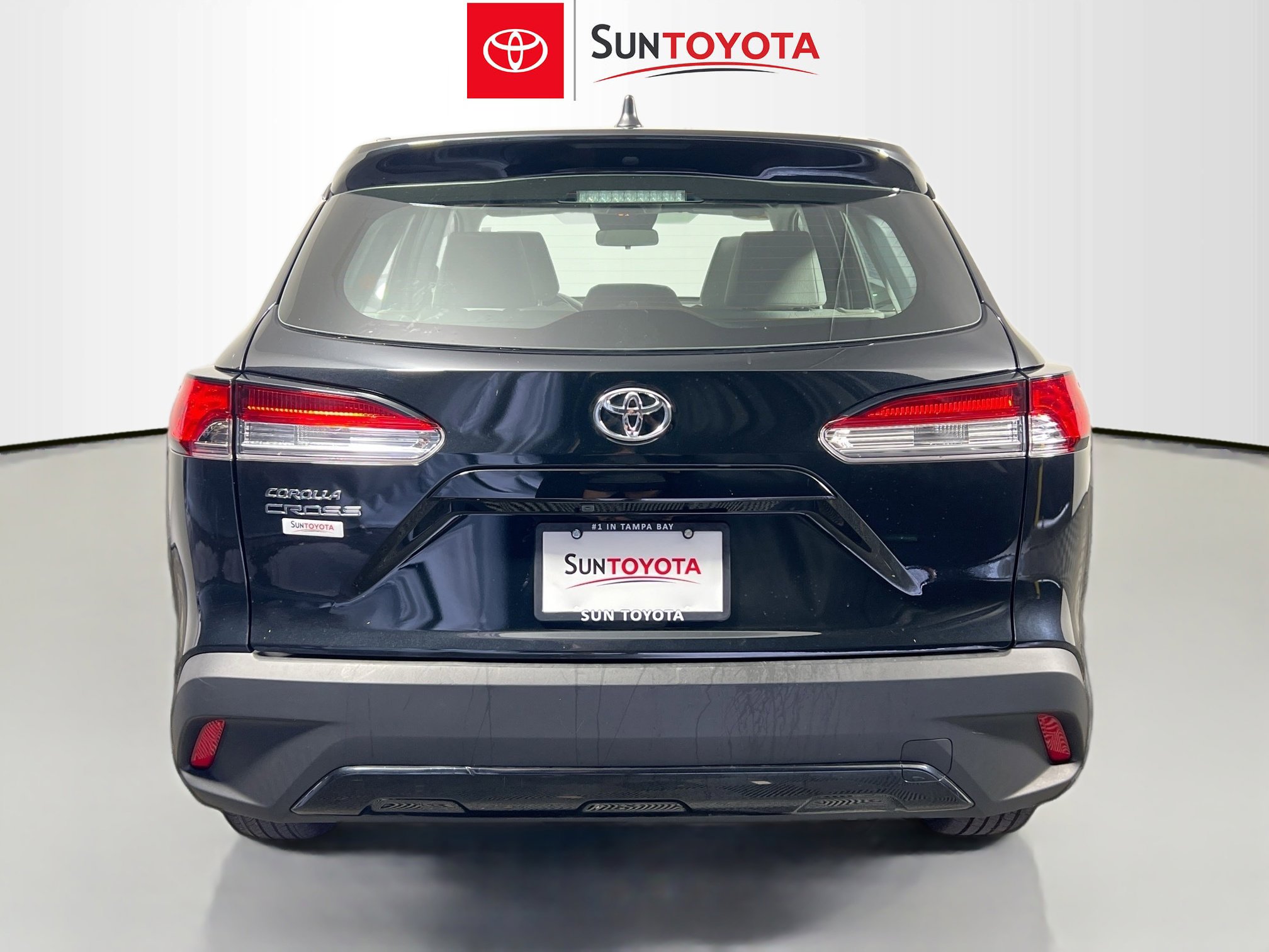 Used 2024 Toyota Corolla Cross L FWD image 5