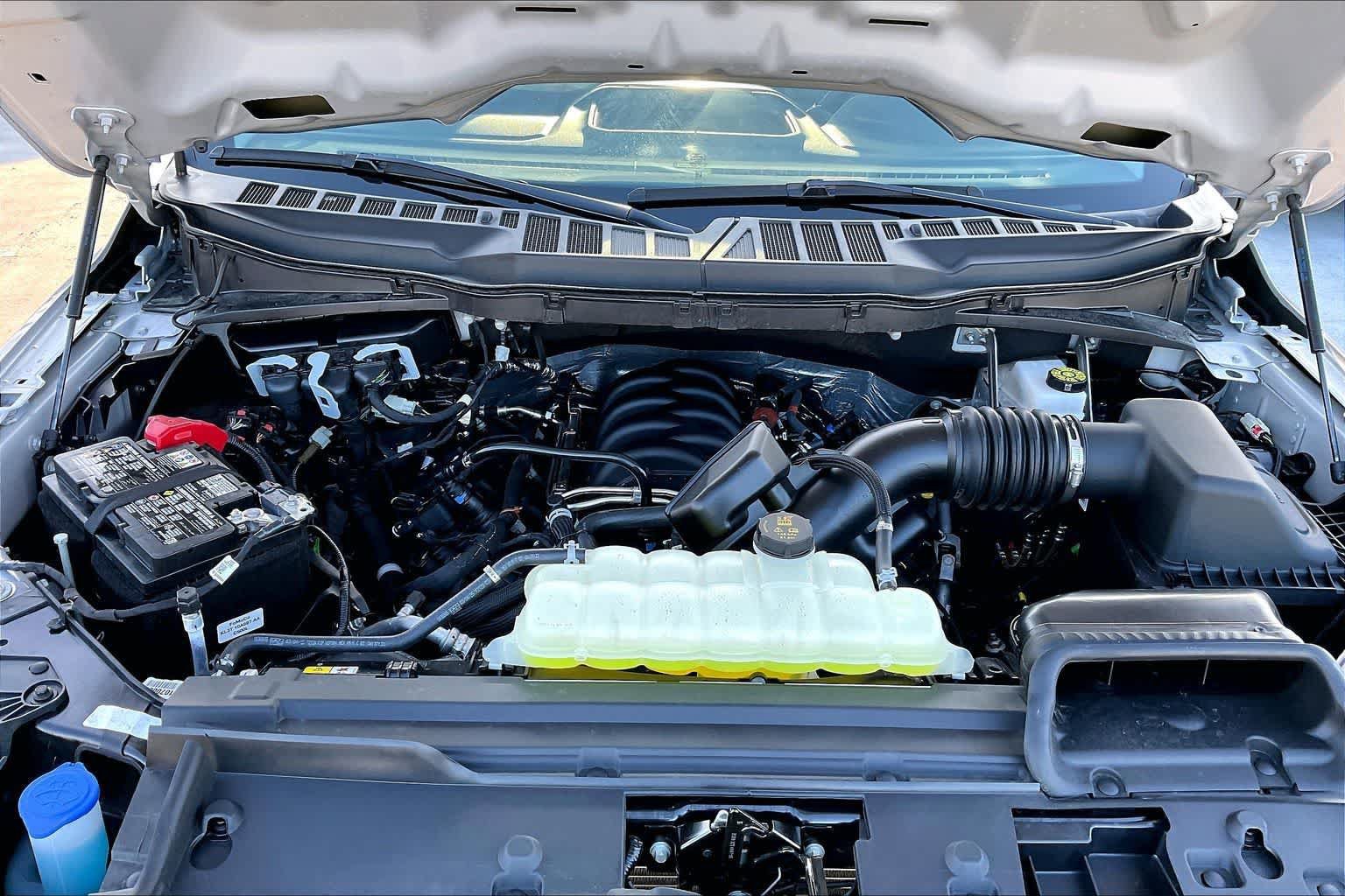Used 2025 Ford F150 XL AWD/4WD image 9
