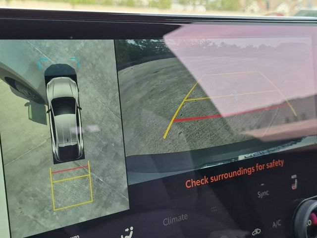 New 2026 Toyota C-HR AWD/4WD image 19