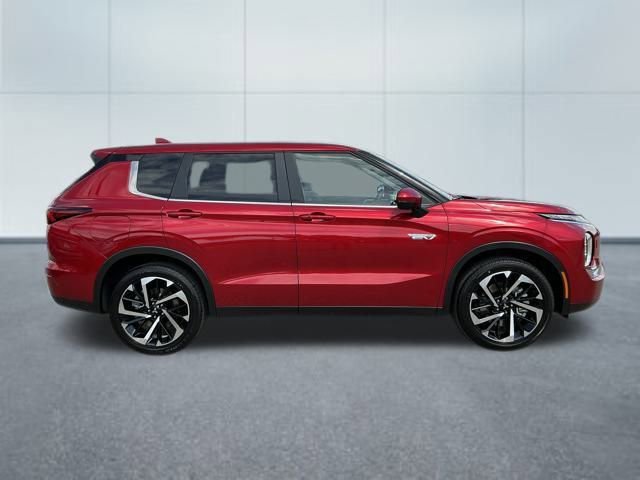 New 2025 Mitsubishi Outlander SE image 3