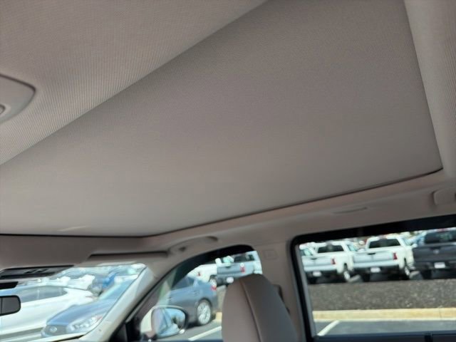 Used 2021 Nissan Rogue SL w/ Premium Package image 29