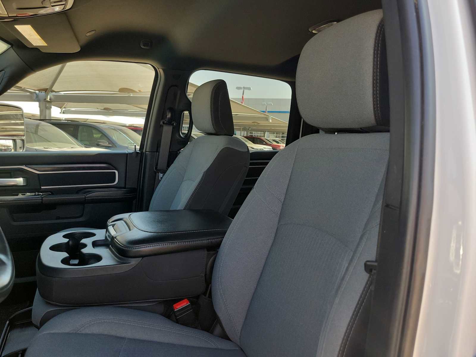 Used 2024 RAM 3500 Big Horn AWD/4WD image 15