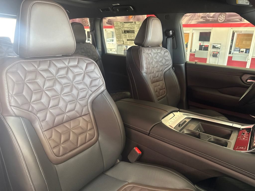 New 2026 Nissan Armada Platinum AWD/4WD image 25