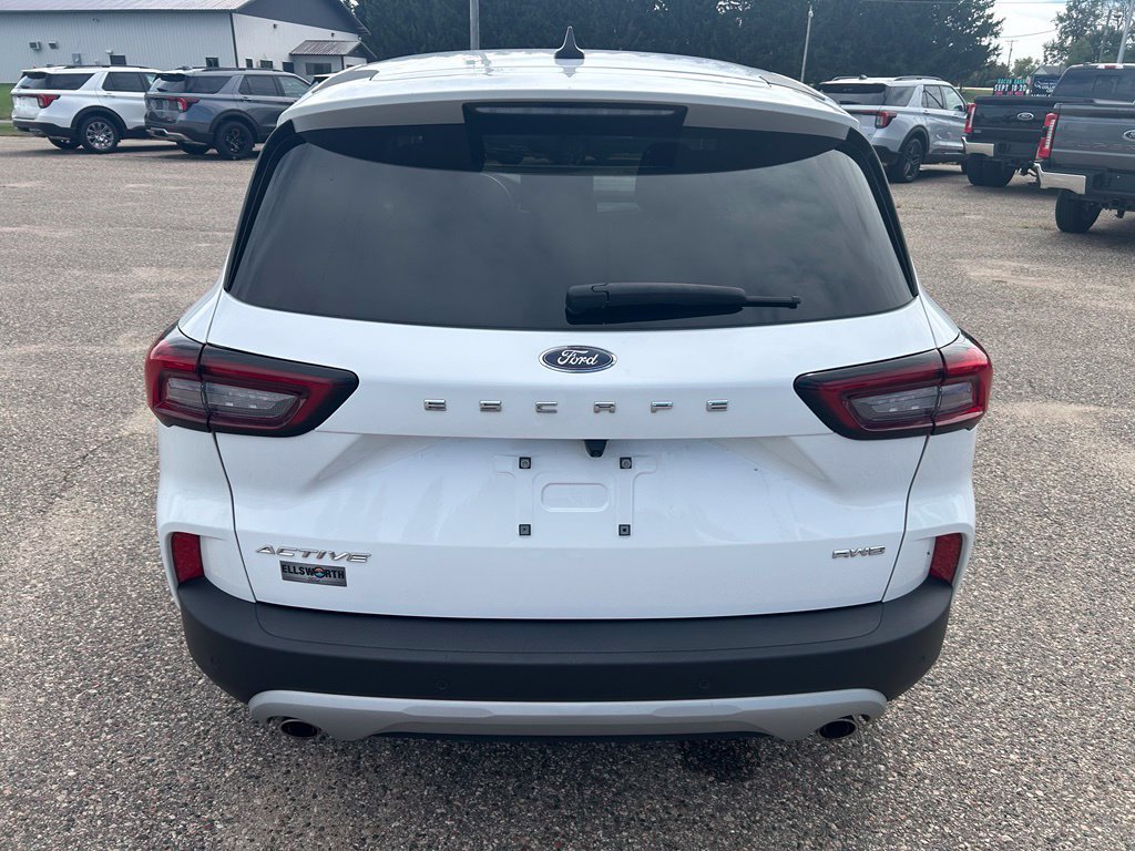 Used 2024 Ford Escape Active w/ Tech Pack #2 AWD/4WD image 6