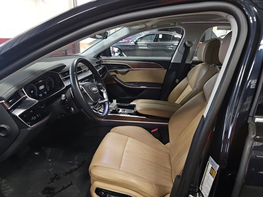 Used 2021 Audi A8 L 3.0T w/ Executive Plus Package AWD/4WD image 4