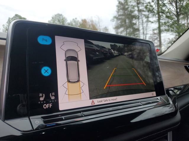 New 2026 Volkswagen Atlas SE image 28