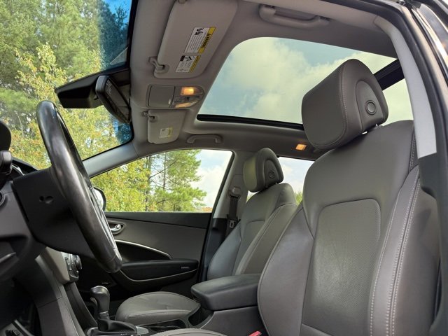 Used 2018 Hyundai Santa Fe Limited image 24