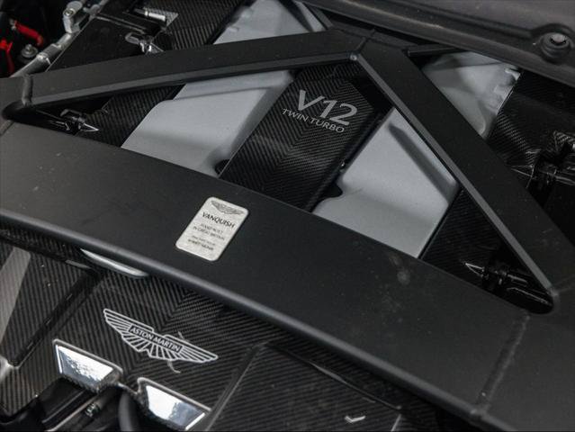 Used 2025 Aston Martin Vanquish RWD image 42