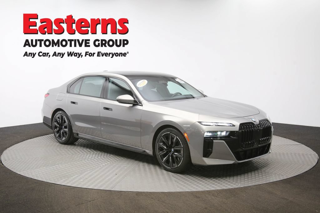 Used 2023 BMW 760i xDrive w/ Executive Package AWD/4WD image 53