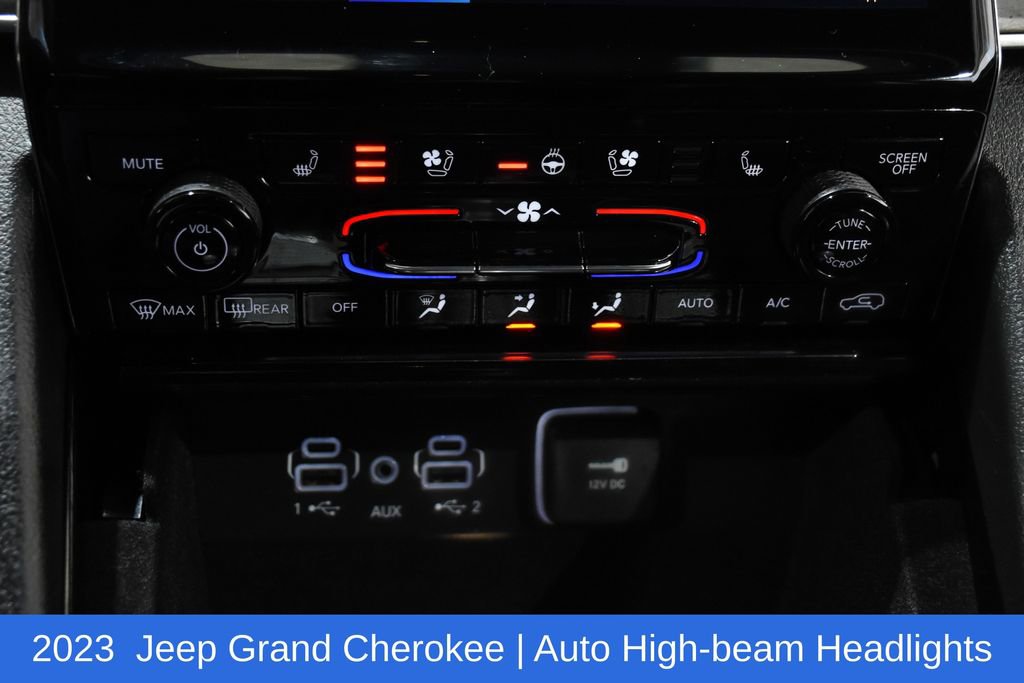 Used 2023 Jeep Grand Cherokee Overland image 21