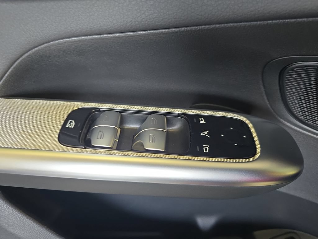Certified 2026 Mercedes-Benz GLC 300 4MATIC image 29
