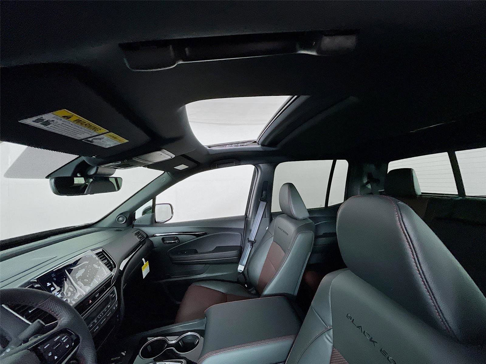 New 2026 Honda Ridgeline Black Edition image 7