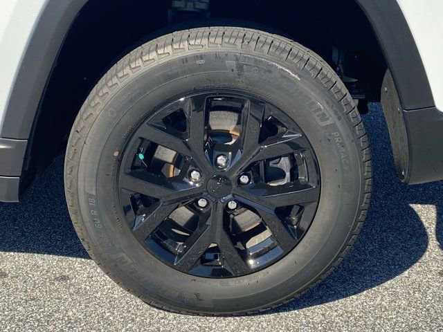 Used 2023 Jeep Grand Cherokee L Limited image 34