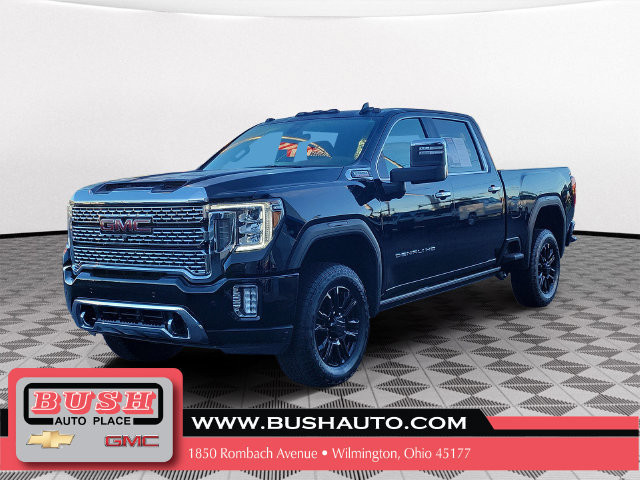 Used 2022 GMC Sierra 2500 Denali w/ Denali Black Diamond Edition AWD/4WD image 2