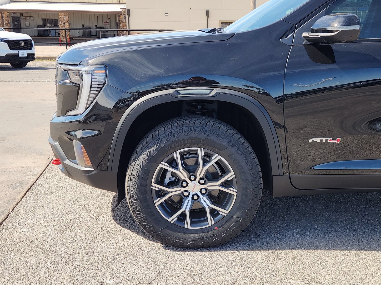 New 2026 GMC Acadia AT4 w/ Luxury Package AWD/4WD image 9