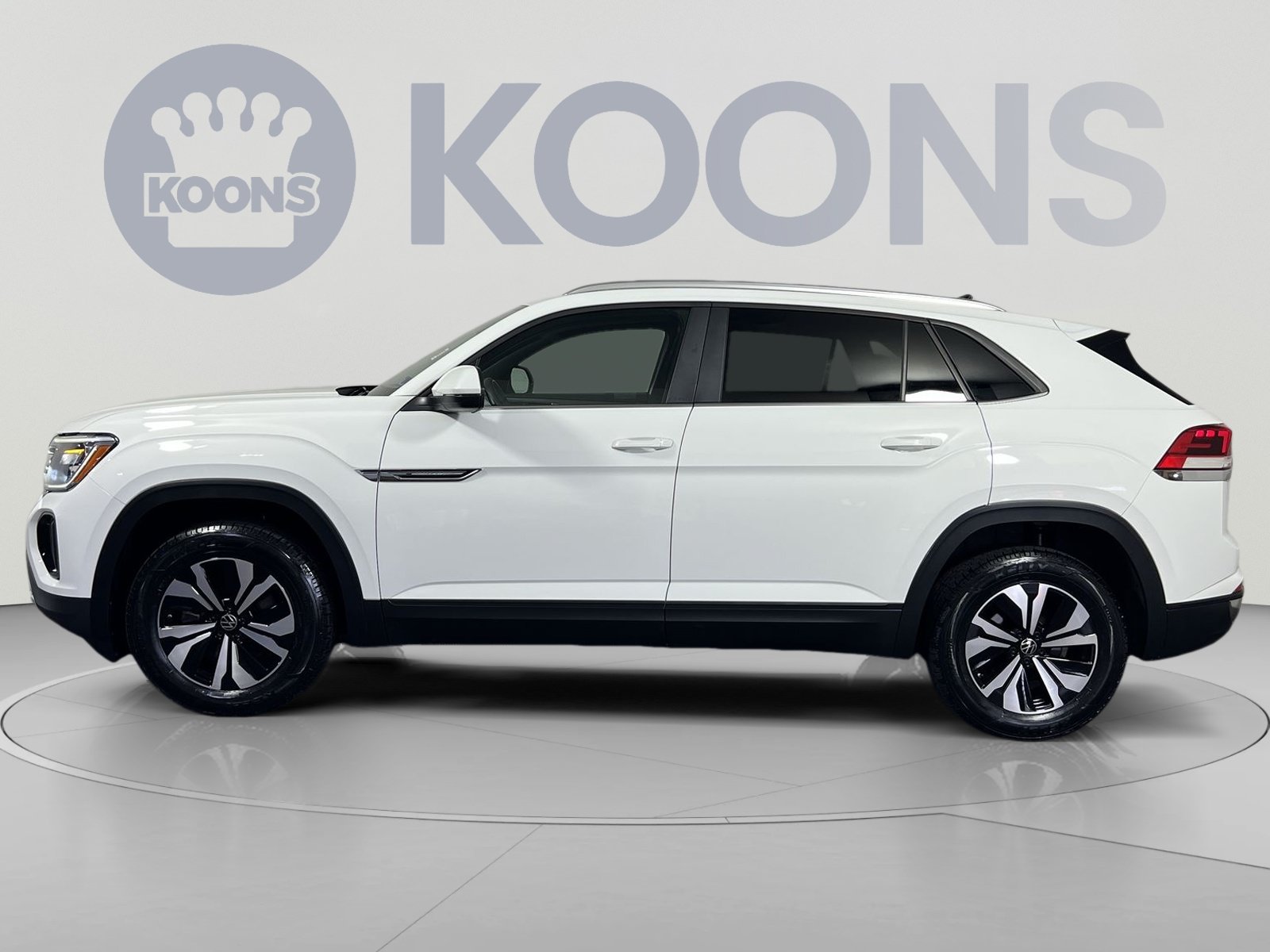 Used 2024 Volkswagen Atlas Cross Sport SE AWD/4WD image 7