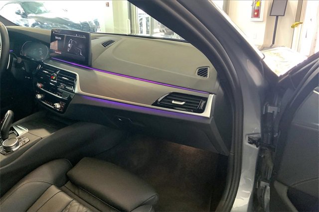 Certified 2023 BMW 540i image 15