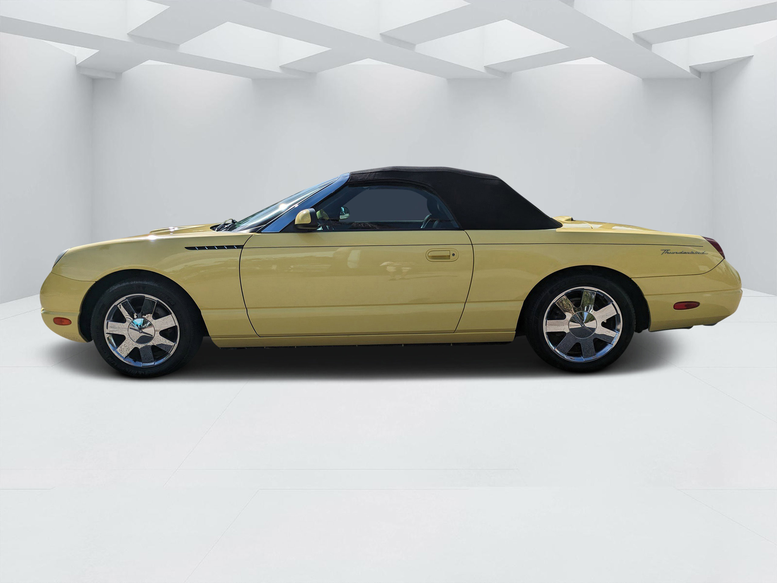 Used 2002 Ford Thunderbird RWD image 6