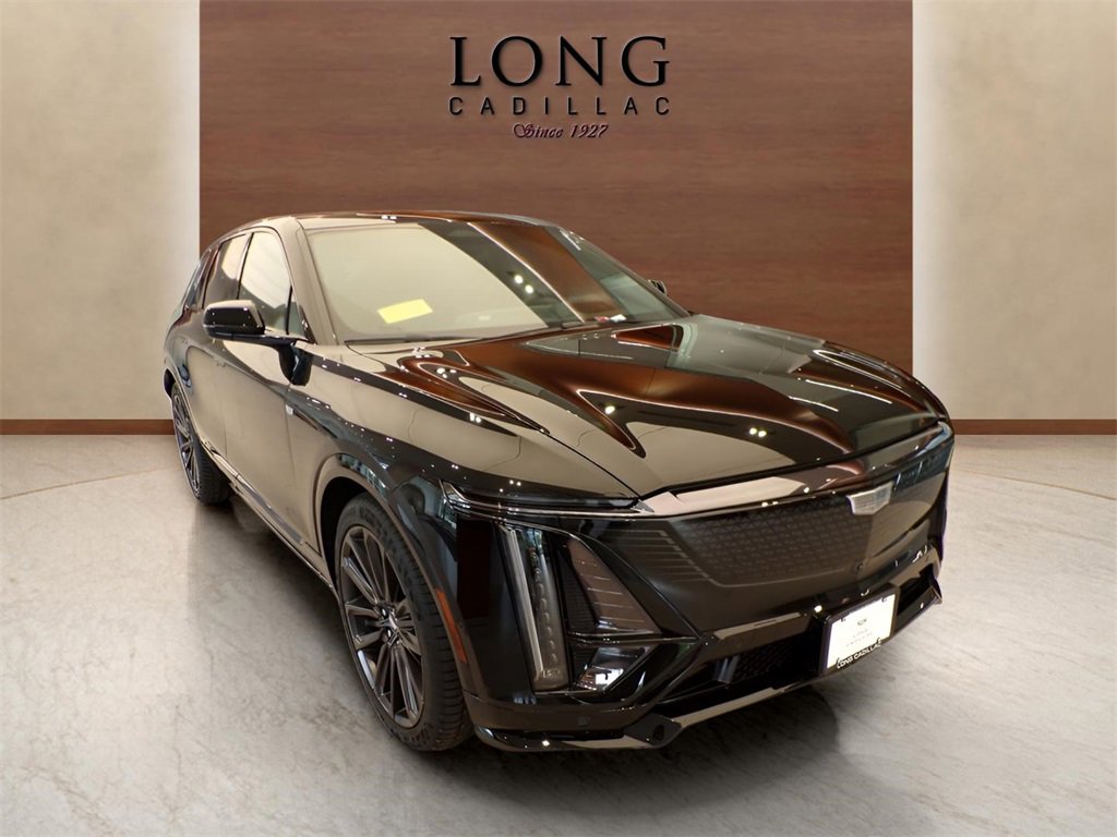 New 2026 Cadillac Lyriq V image 3
