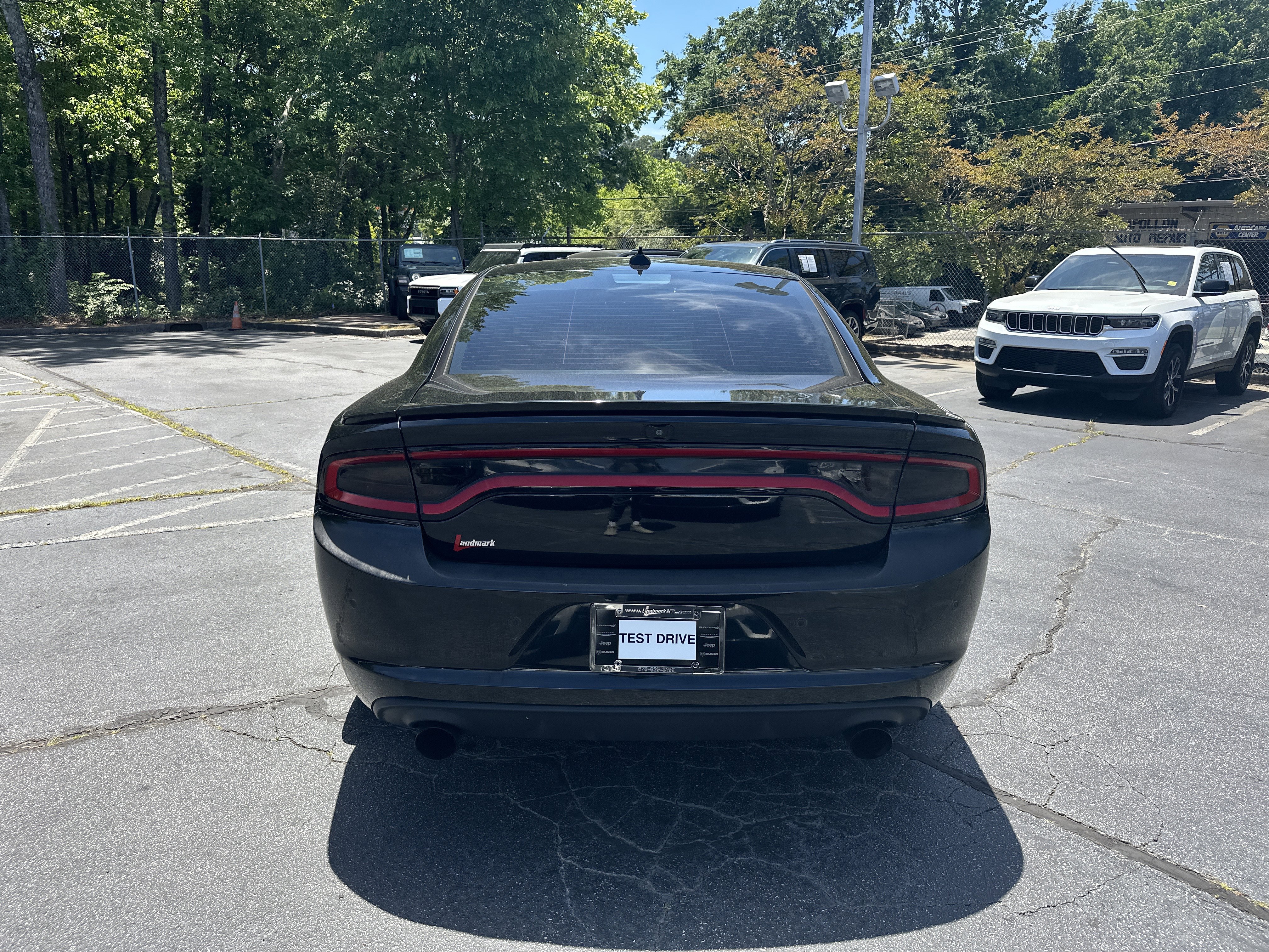 Used 2018 Dodge Charger R/T RWD image 8