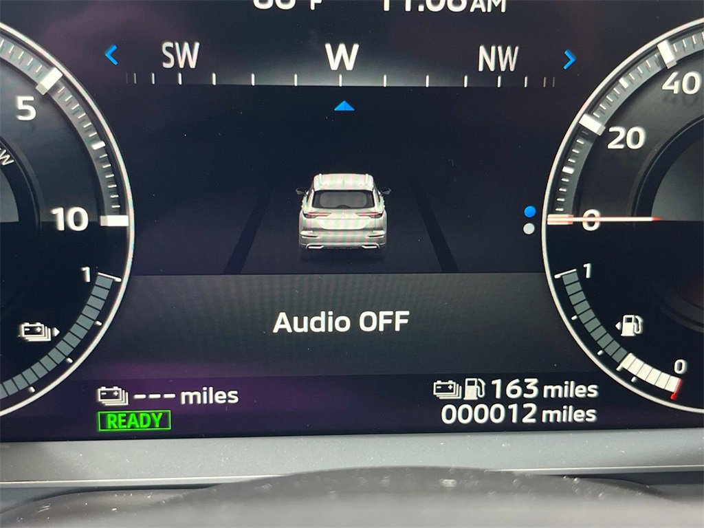 New 2025 Mitsubishi Outlander SE image 30