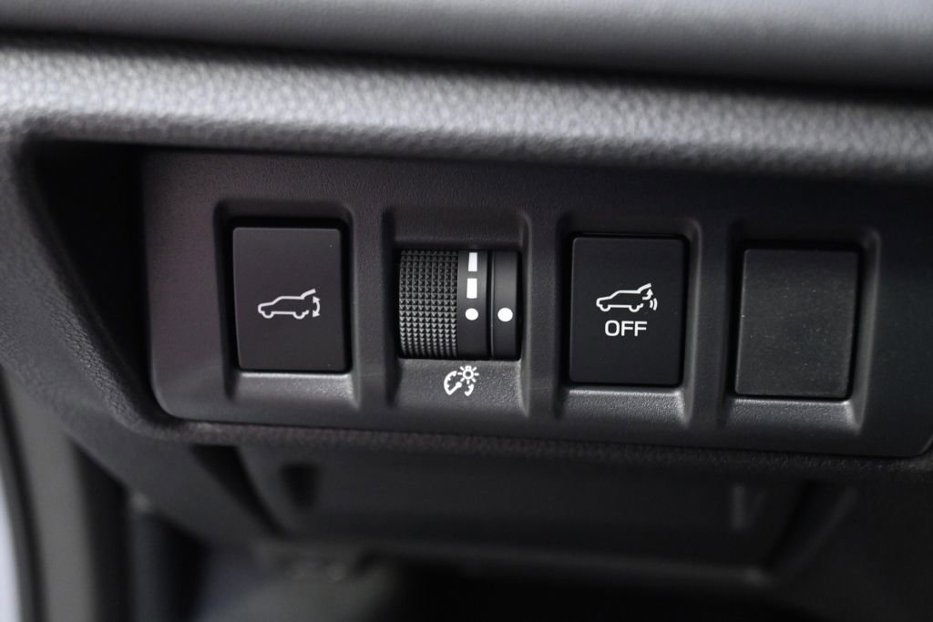 Certified 2025 Subaru Outback Onyx Edition image 24