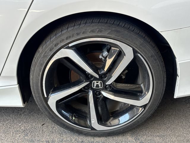 Used 2022 Honda Accord Sport image 11