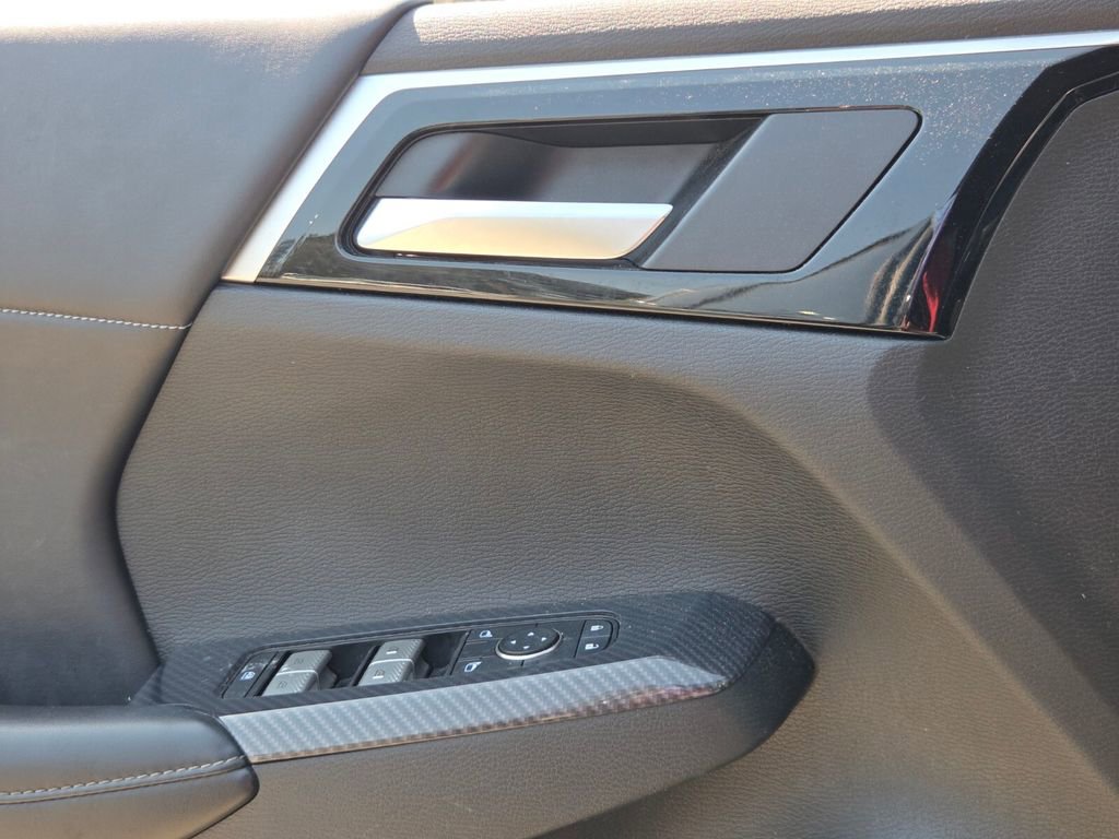 Used 2022 Mitsubishi Outlander SE image 28