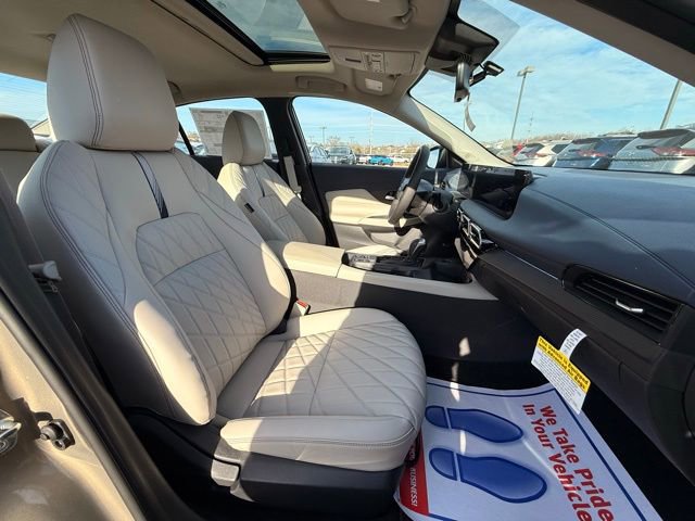 New 2026 Nissan Sentra SL w/ Floor Mat Package image 18