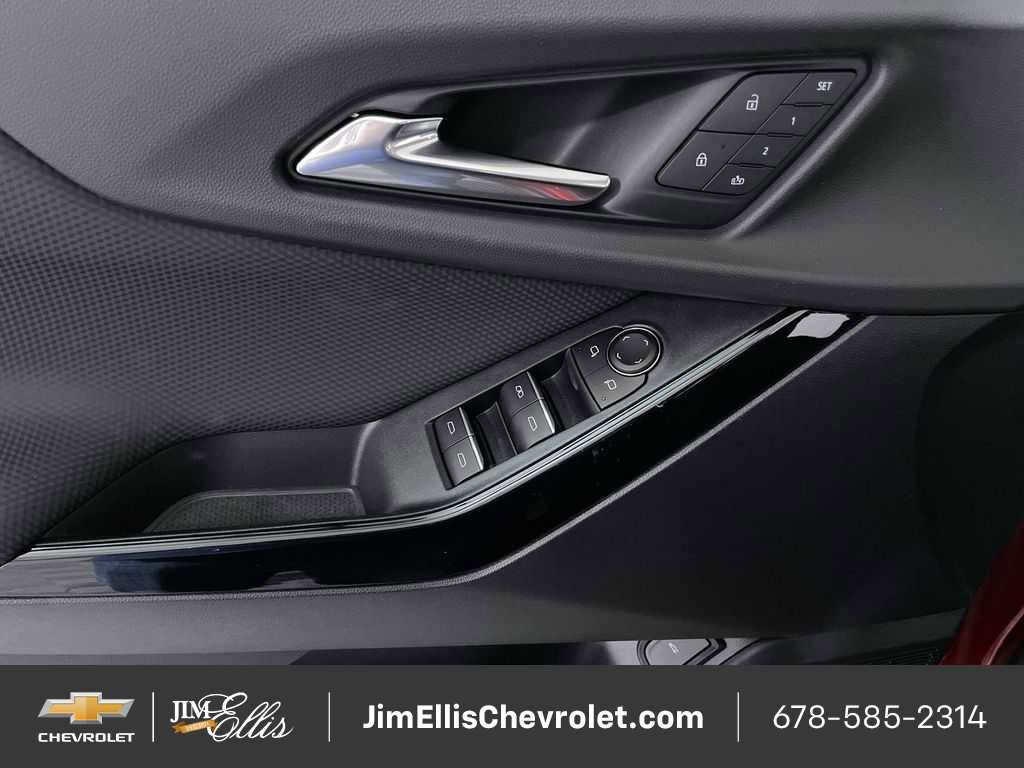 New 2025 Chevrolet Equinox RS w/ Safety and Technology Package AWD/4WD image 47