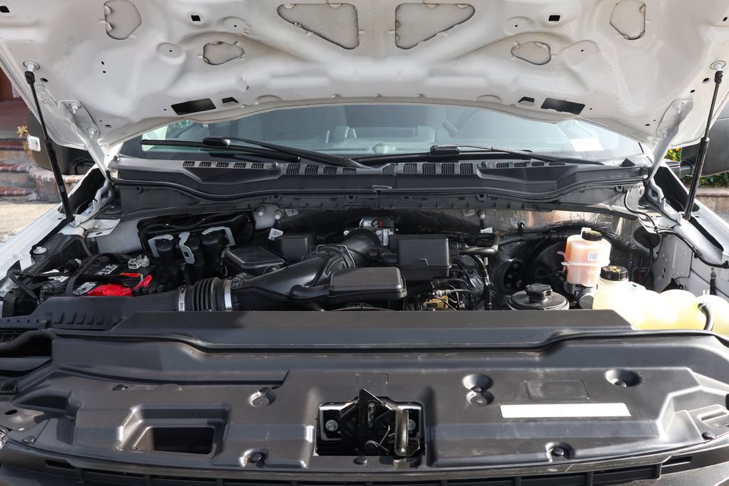 Used 2022 Ford F350 XL w/ Power Equipment Group RWD image 12