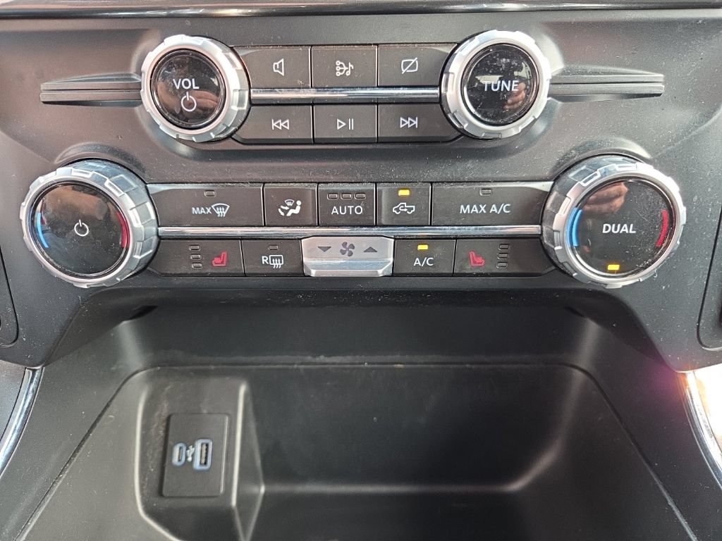 Used 2023 Ford F150 XLT w/ Equipment Group 302A High AWD/4WD image 20