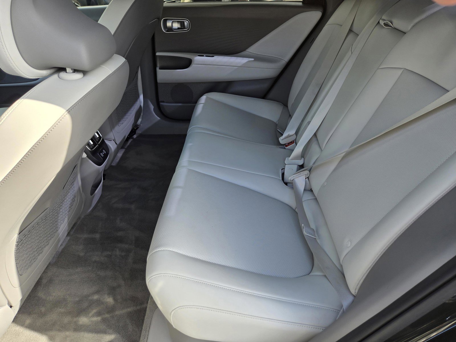 Used 2023 Hyundai Ioniq 6 SEL w/ Cargo Package image 10