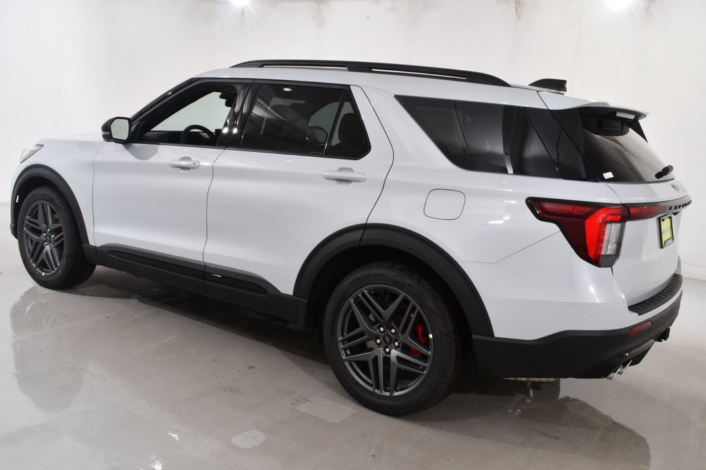 New 2026 Ford Explorer ST w/ Sun And Sound Package AWD/4WD image 15