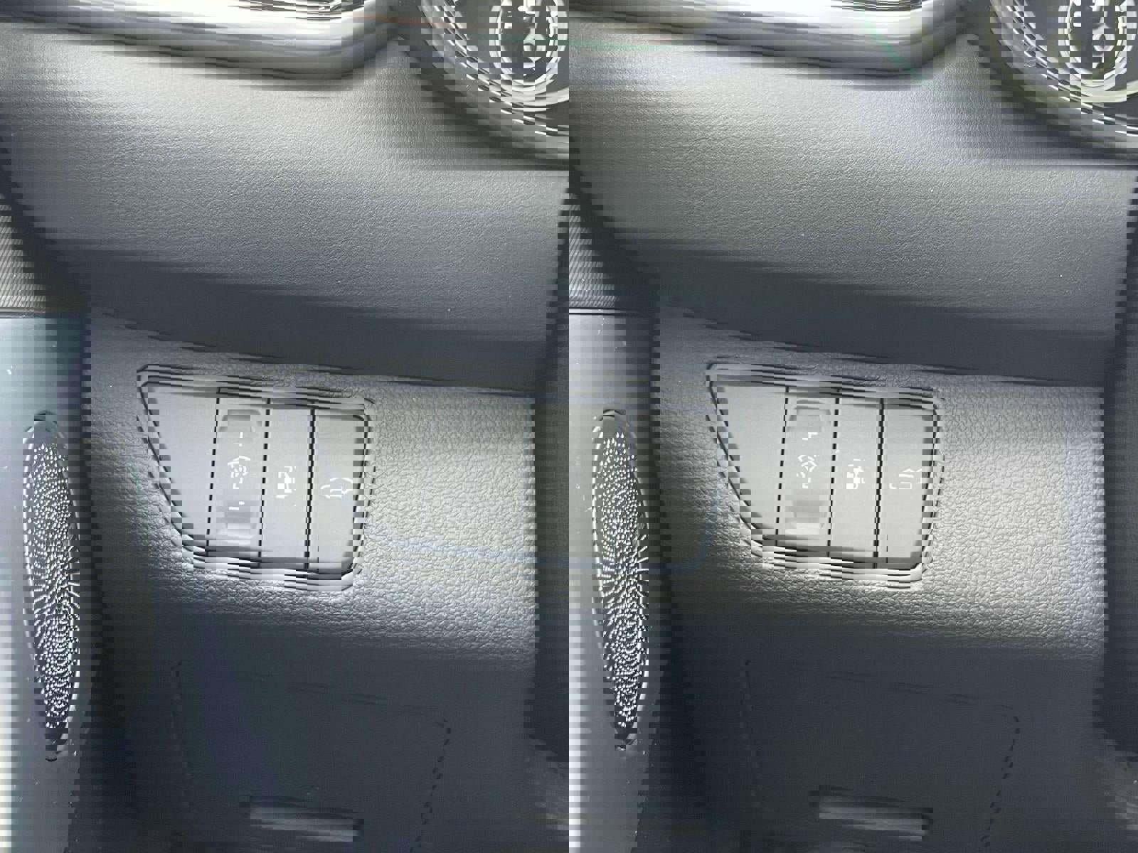 Used 2024 Genesis G70 3.3T Advanced image 21