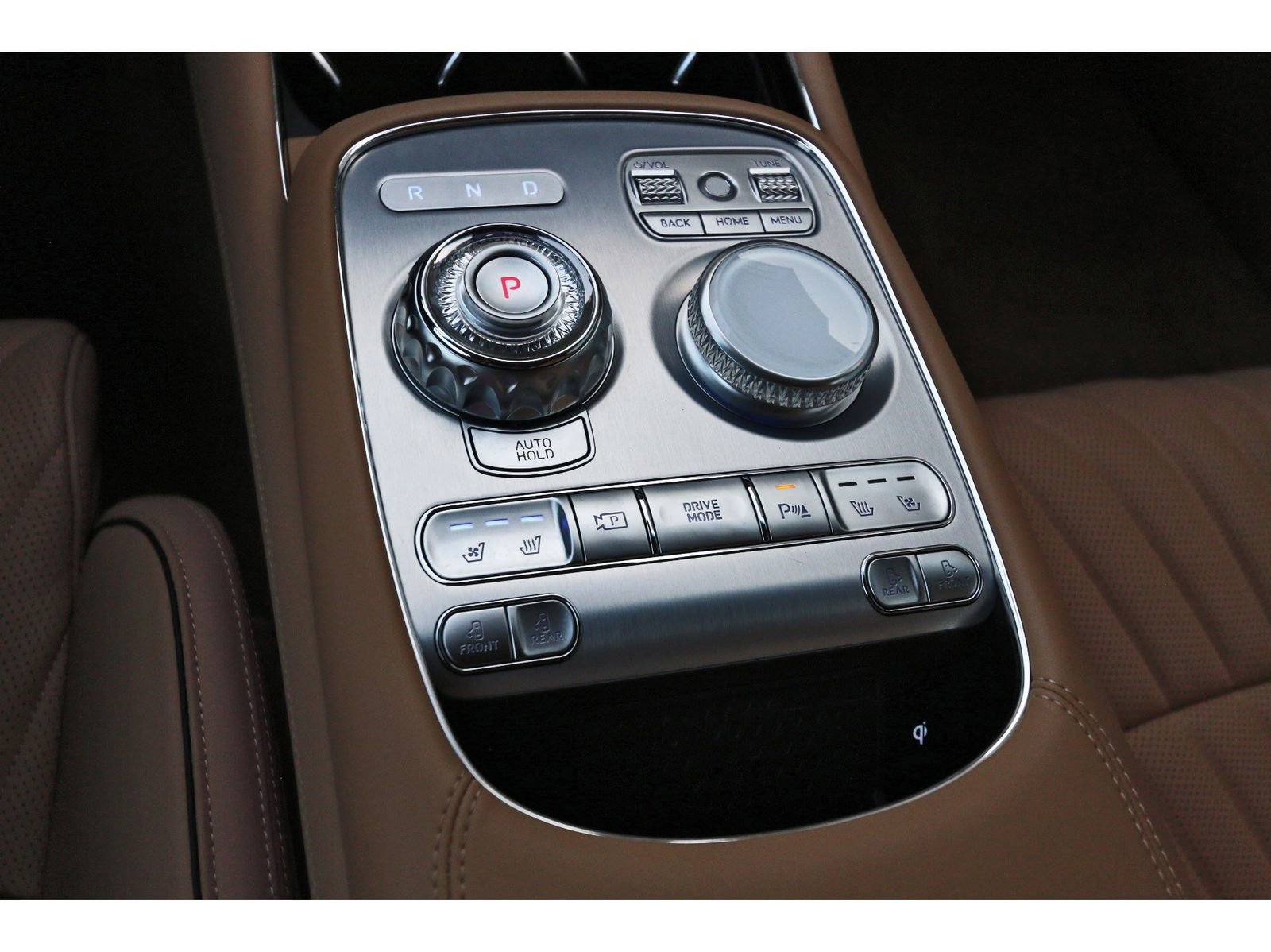 Used 2025 Genesis G90 3.5T image 28