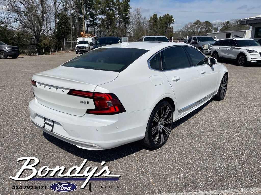 Used 2024 Volvo S90 B6 Plus image 15