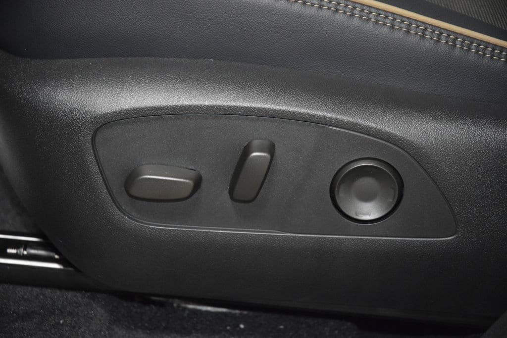 New 2026 Chevrolet Traverse High Country AWD/4WD image 40